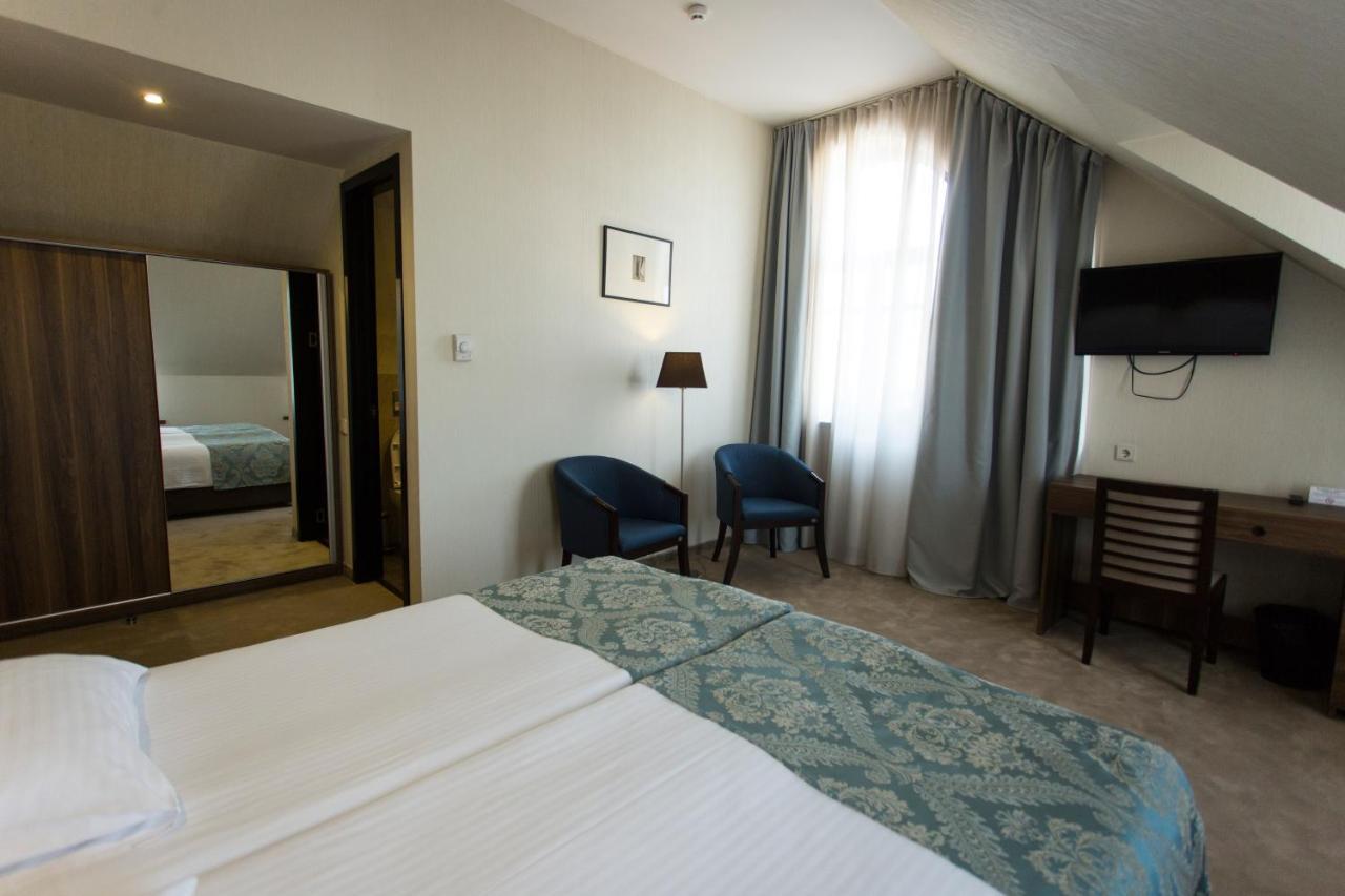 Old Meidan Tbilisi By Urban Hotels ภายนอก รูปภาพ