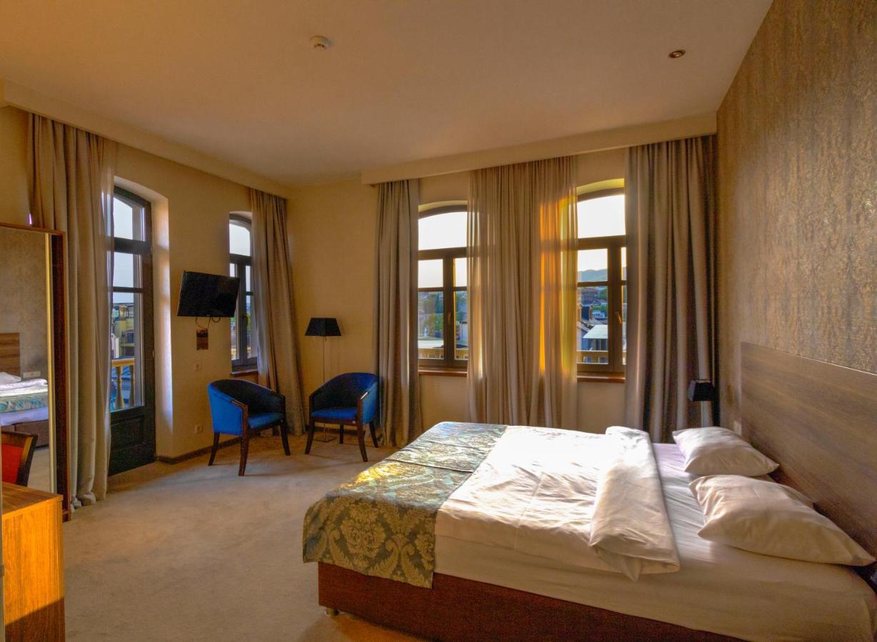 Old Meidan Tbilisi By Urban Hotels ภายนอก รูปภาพ