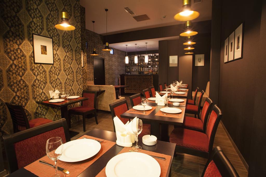 Old Meidan Tbilisi By Urban Hotels ภายนอก รูปภาพ