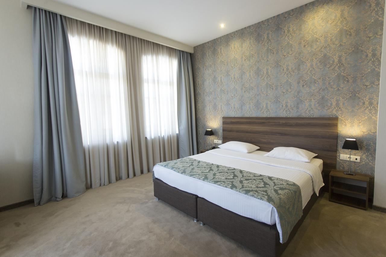 Old Meidan Tbilisi By Urban Hotels ภายนอก รูปภาพ